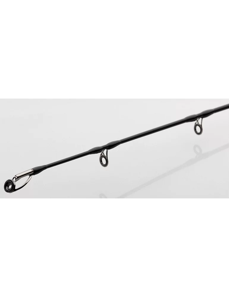 Canne silure black close combat Madcat