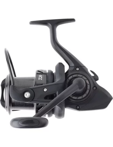 Moulinet black Widow Daiwa carpe