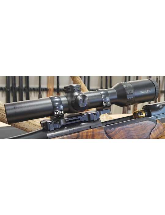 BLASER R8 GAUCHER EN CALIBRE 300 WIN SHORT MAG + LUNETTE HELIA , POINT ROUGE DOCTEUR ET DEUX CACHES CHARGEUR